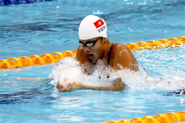 Công Phượng nhận