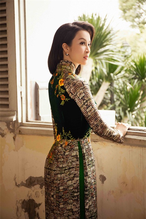 mc thanh mai rang ro dien ao dai don xuan - 12