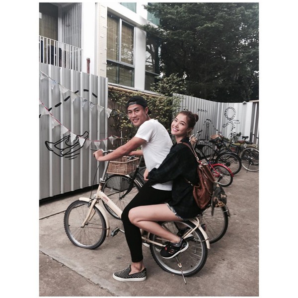 Kỳ Hân lần đầu công khai ảnh hạnh phúc bên Mạc Hồng Quân - Ảnh 1.