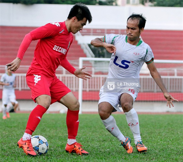 Công Vinh nỗ lực tập luyện trong ngày sinh nhật bé Bánh Gạo - Ảnh 3.