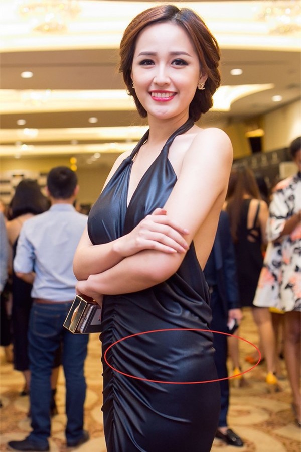 Sự cô trang phục