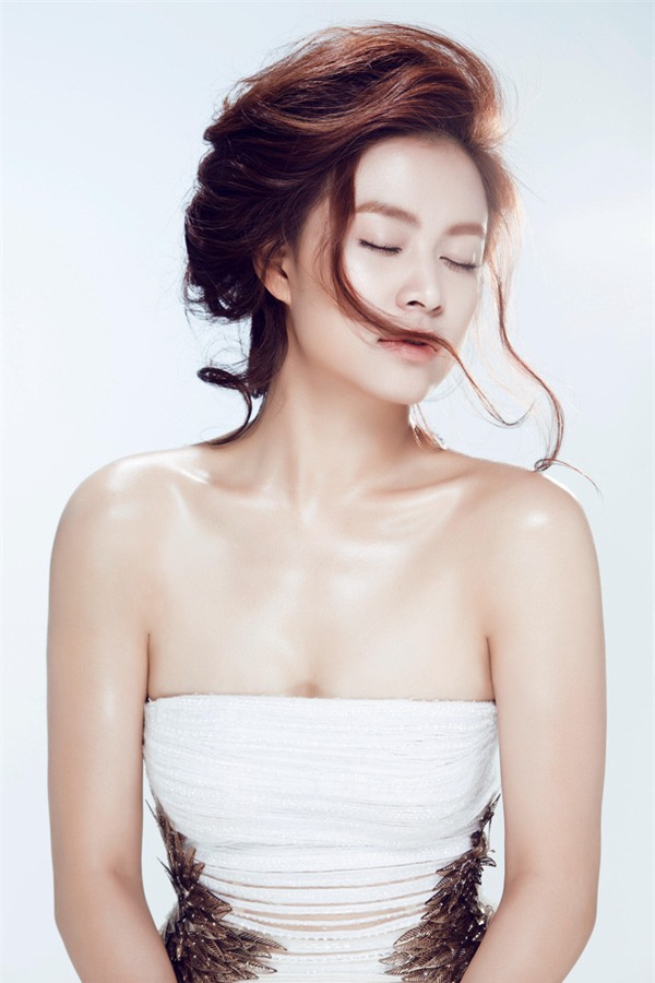 Hoàng Thùy Linh: