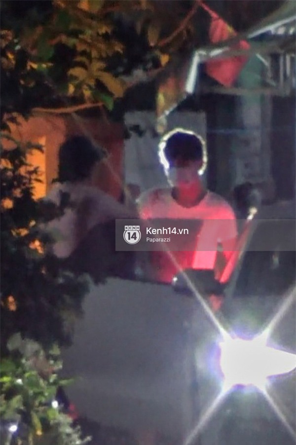 Bảo Anh bất ngờ bị bắt gặp qua đêm tại nhà Hồ Quang Hiếu - Ảnh 2.
