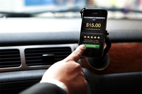 Khách nữ tố cáo bị đưa SĐT lên web sex sau khi chấm 1 sao cho tài xế Uber - Ảnh 2.