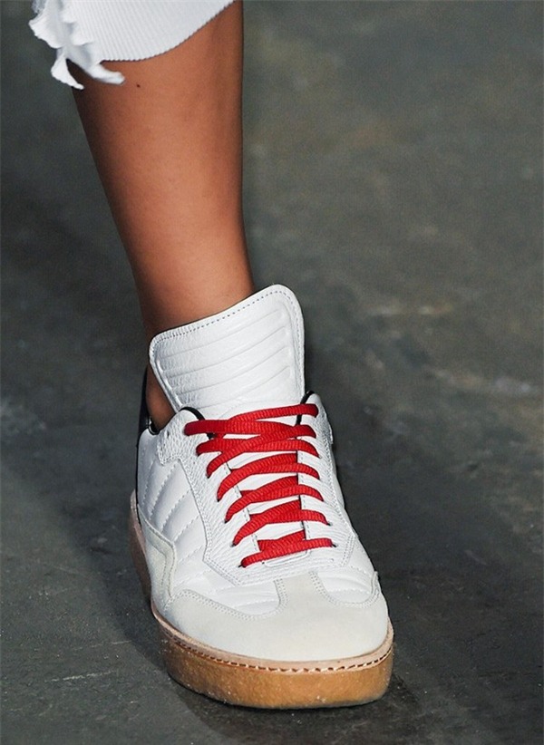 sneaker