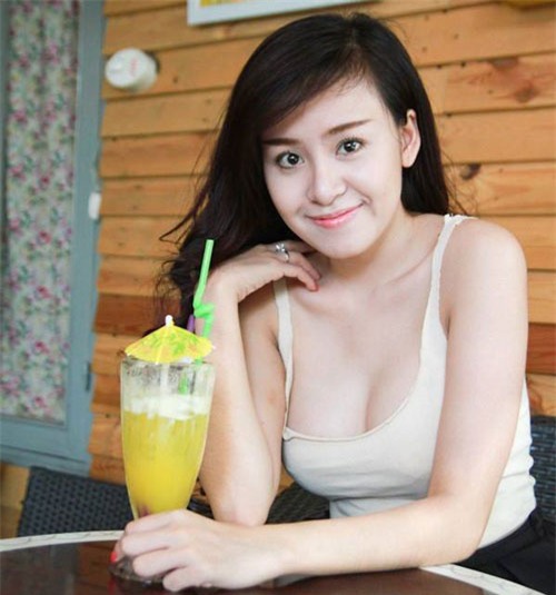 dàn mỹ nũ tuyẹt sác tung “qua tay” mac hong quan hinh anh 14