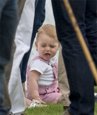 anh hoang tu be nuoc anh di nha tre