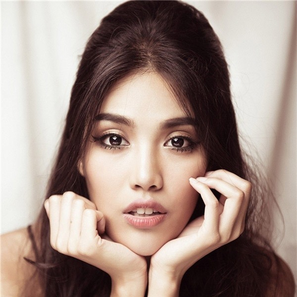 nhung kieu trang diem 