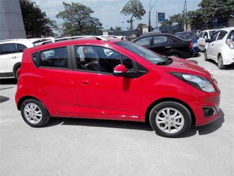 mẫu xe, ô tô, gia đình, 400 triệu, Hyundai Grand i10, Chevrolet Spark Zest, Hyundai-Grand-i10, Chevrolet-Spark-Zest, mẫu-xe, ô-tô, gia-đình, 400-triệu