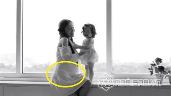 Elly Trần khoe cận mặt bé Alfie 7