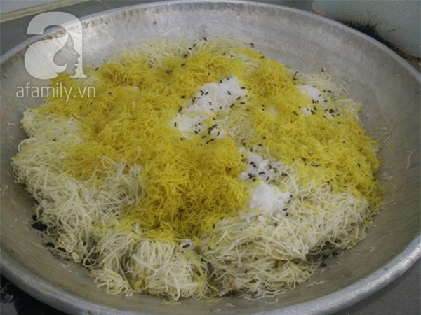 Những lò sản xuất mứt Tết chỉ nghĩ đến đã rùng mình