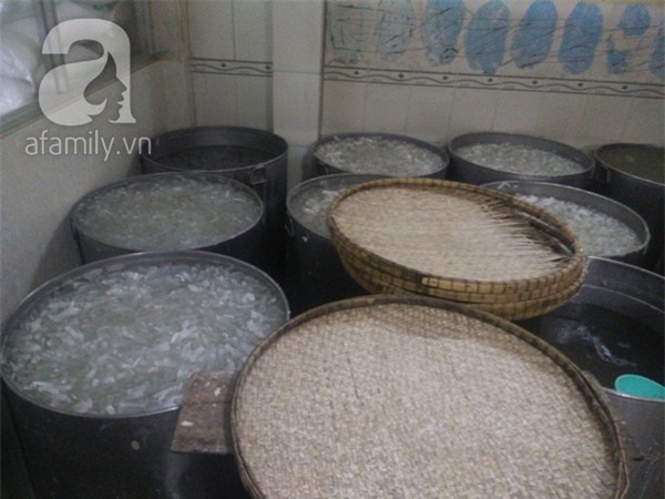 Những lò sản xuất mứt Tết chỉ nghĩ đến đã rùng mình