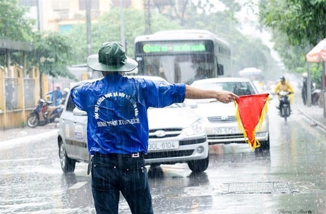 Người trẻ lười biếng nhưng thích nhà lầu, xe hơi