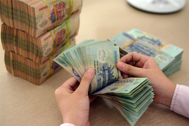 Ngành xăng dầu thưởng Tết hơn 4 tháng lương