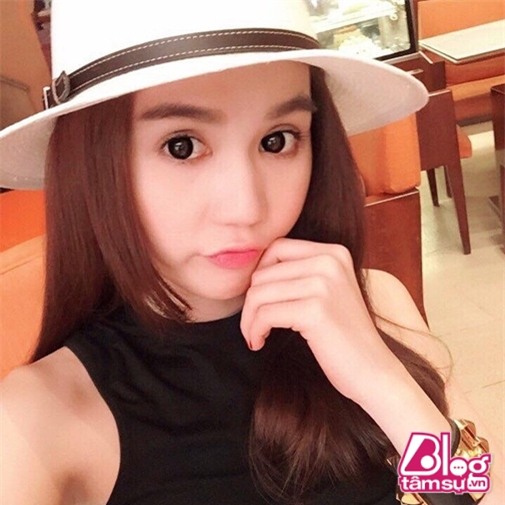 khong-doan-ra-tuoi-that-cua-ngoc-trinh-blogtamsuvn13