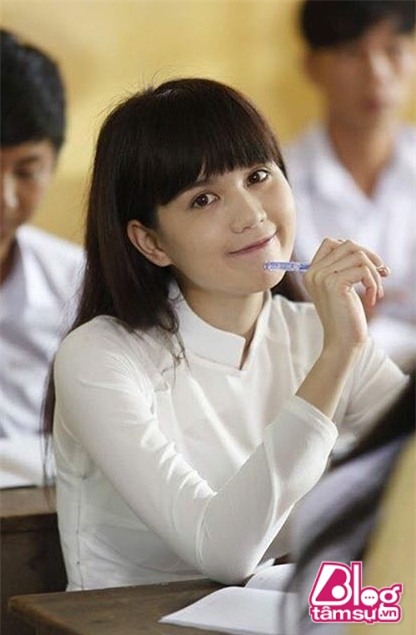 khong-doan-ra-tuoi-that-cua-ngoc-trinh-blogtamsuvn8