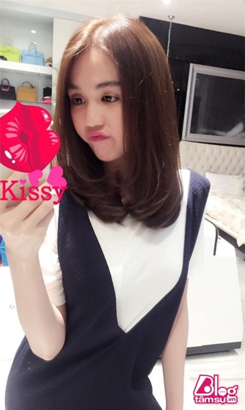 khong-doan-ra-tuoi-that-cua-ngoc-trinh-blogtamsuvn9