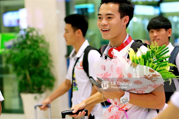 Chuyện về chân sút từng nhiều lần dàn xếp khúc mắc giữa Công Phượng và Hòa Minzy - Ảnh 1.