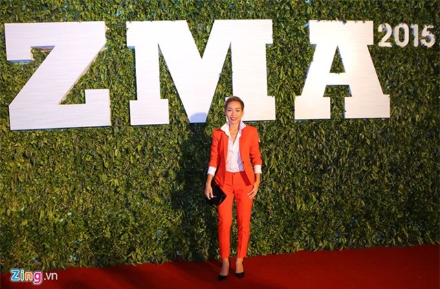 Sao Việt tấp nập trên thảm đỏ Zing Music Awards