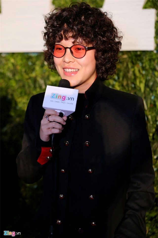 Sao Việt tấp nập trên thảm đỏ Zing Music Awards