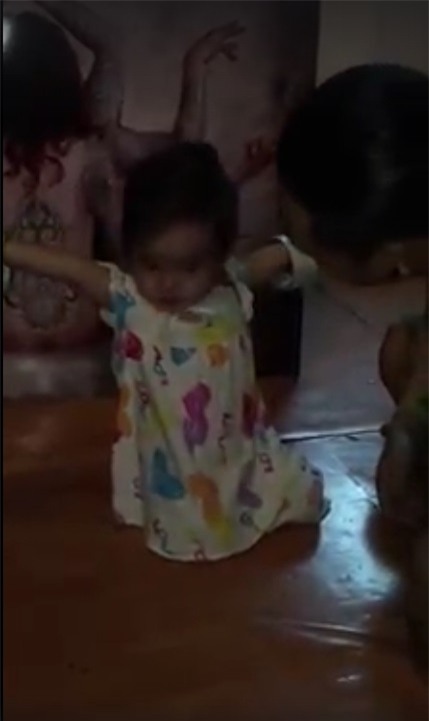 clip dạy con, con sợ bố không, con trẻ, nói dối, phạt con