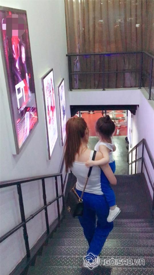 Elly Trần 9