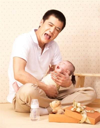 dung muon phu nu vua cham con tot, vua kiem tien gioi - 1