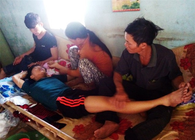 Bị công an hỏi cung, nam sinh uống thuốc cỏ tự tử