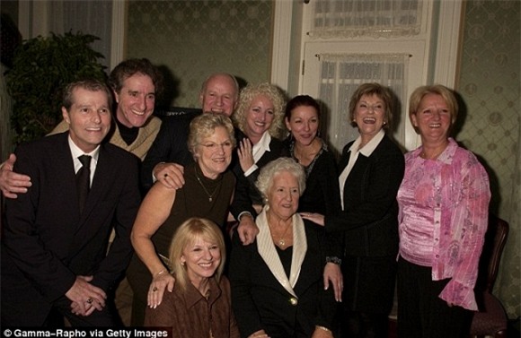 Anh trai của Celine Dion qua đời sau 2 ngày chồng mất 1