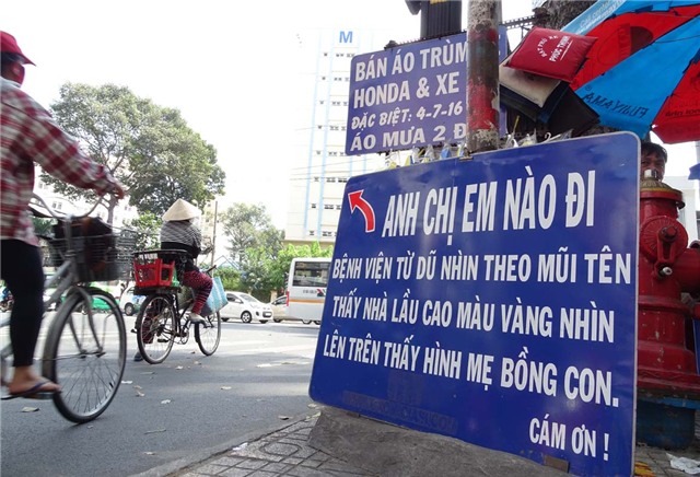 Sài gòn, miễn phí, tình người, đánh giày, bánh mỳ miễn phí, trà đá
