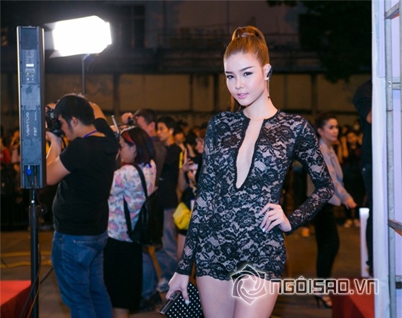 Ngọc Trinh quyến rũ 6