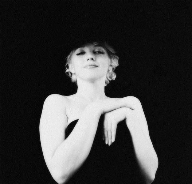 loat anh hiem cua 'bieu tuong goi cam the gioi' hinh anh 8