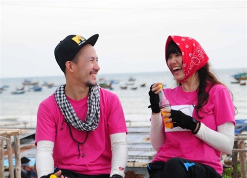 2 moi tinh gay tiec nuoi cua sao viet va nguoi yeu ngoai quoc - 1