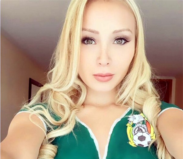 Tình 1 đêm của CR7, khoe đường cong gợi cảm,Ronaldo