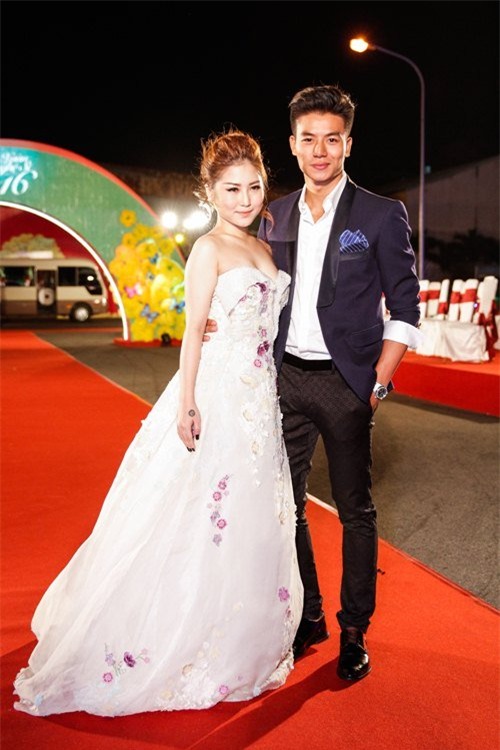 lam chi khanh ngay cang goi cam, nu tinh hinh anh 7