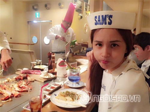 Hoa, Á hậu Việt 0