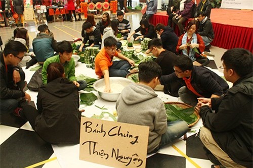 Ghé thăm chợ Tết