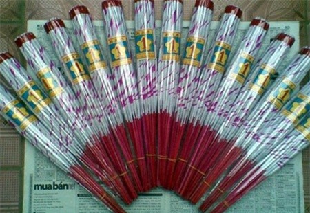 chọn hương, tết nguyên đán, nhiễm độc chì, gây mờ mắt, ung thư, chọn-hương, tết-nguyên-đán, nhiễm-độc-chì, gây-mờ-mắt, ung-thư