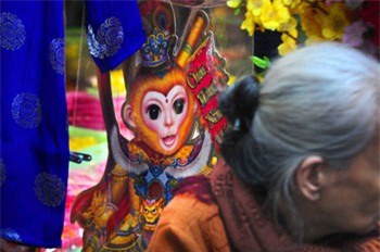 do trang tri tet trung quoc nhuom do pho hang ma - 6