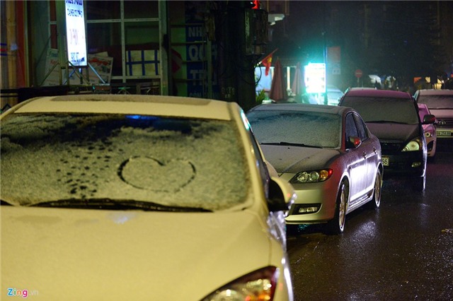 Tuyết rơi dày đặc, Sa Pa lạnh -3 độ C