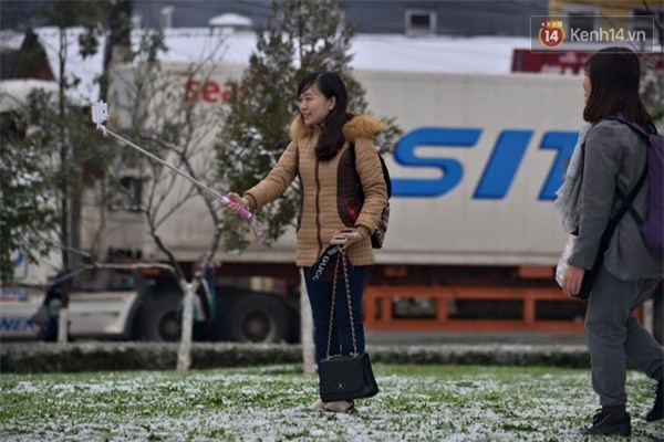 Chùm ảnh: Ngắm nhìn thị trấn Sapa chìm trong tuyết trắng - Ảnh 11.