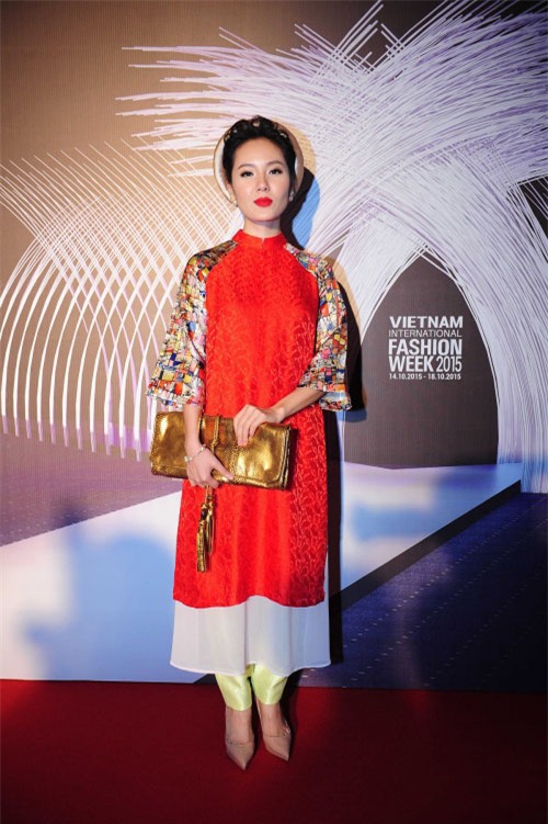 5 luu y can biet de tranh rac roi khi mac ao dai gam choi tet - 2