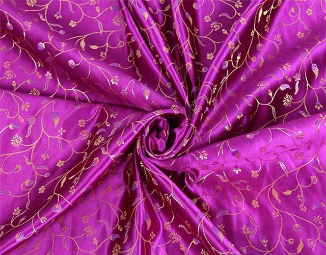 5 luu y can biet de tranh rac roi khi mac ao dai gam choi tet - 8