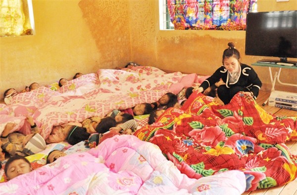 Nhiều trường cho học sinh nghỉ vì rét