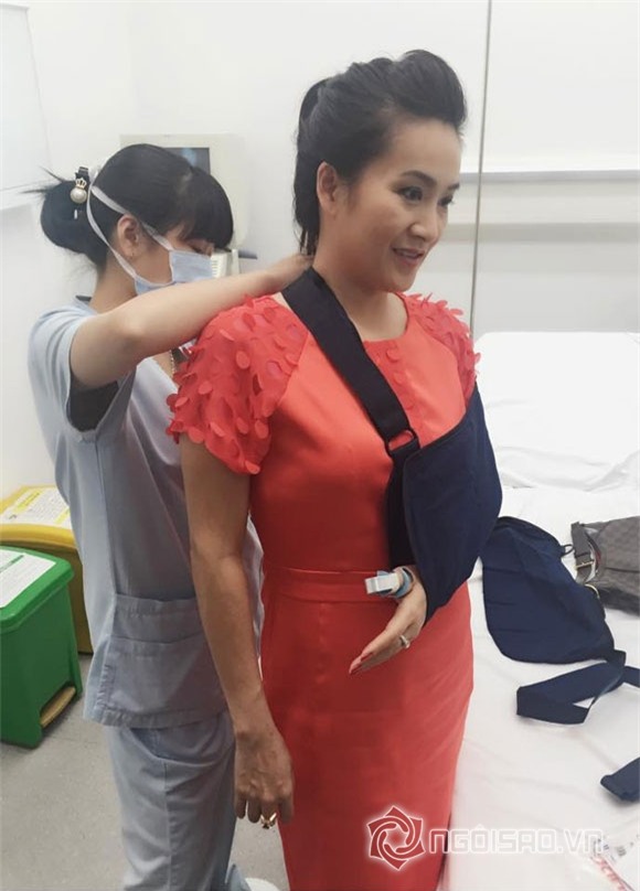 bà xã Bình Minh bị tai nạn 6