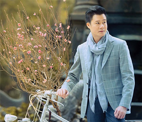 quang dung lang dang buon trong sac hoa dao - 3