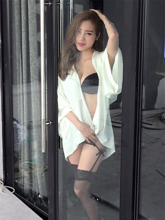 loat anh nong bong cua 'ba me gay sung sot nhat vbiz" hinh anh 11