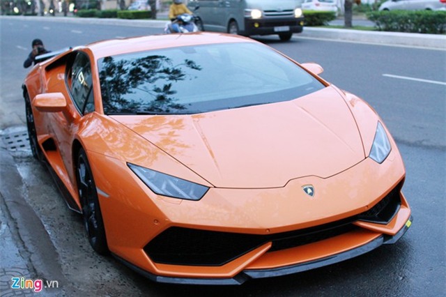 Lamborghini Huracan màu độc của đại gia Đà Nẵng