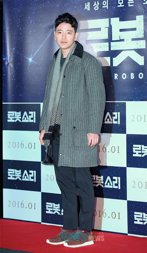 Kim Tae Hee đọ nhan sắc với đàn chị