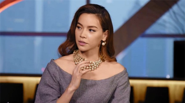 Hà Hồ tiếp chuyện Beckham bằng tiếng anh trôi chảy - Ảnh 2.